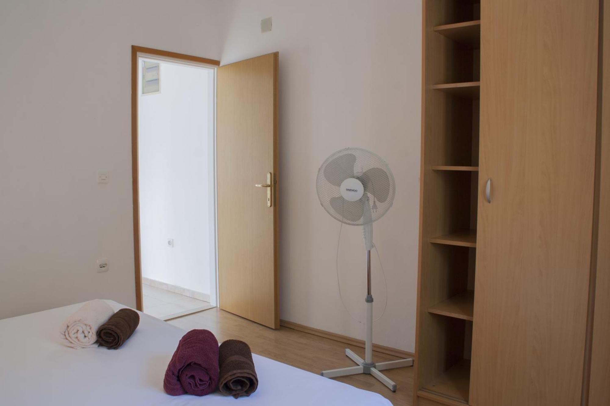 House Baglija Daire Lumbarda Dış mekan fotoğraf